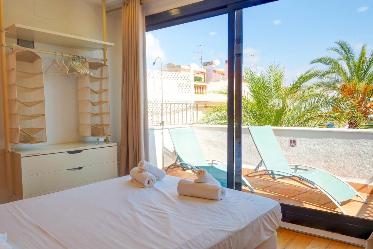 Port Alegre Attic By Hello Homes Sitges Kültér fotó